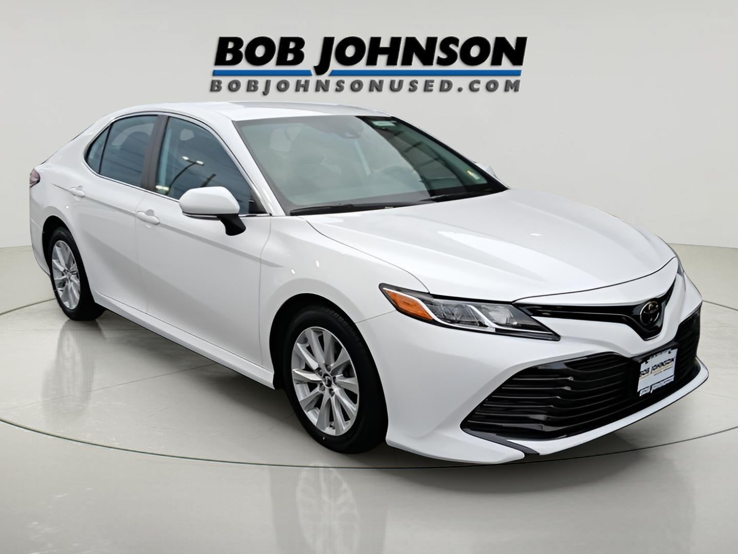 2019 Toyota CAMRY LE
