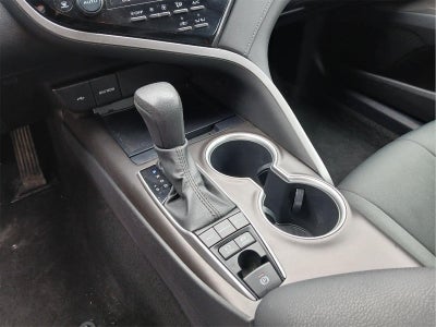 2022 Toyota CAMRY Hybrid LE