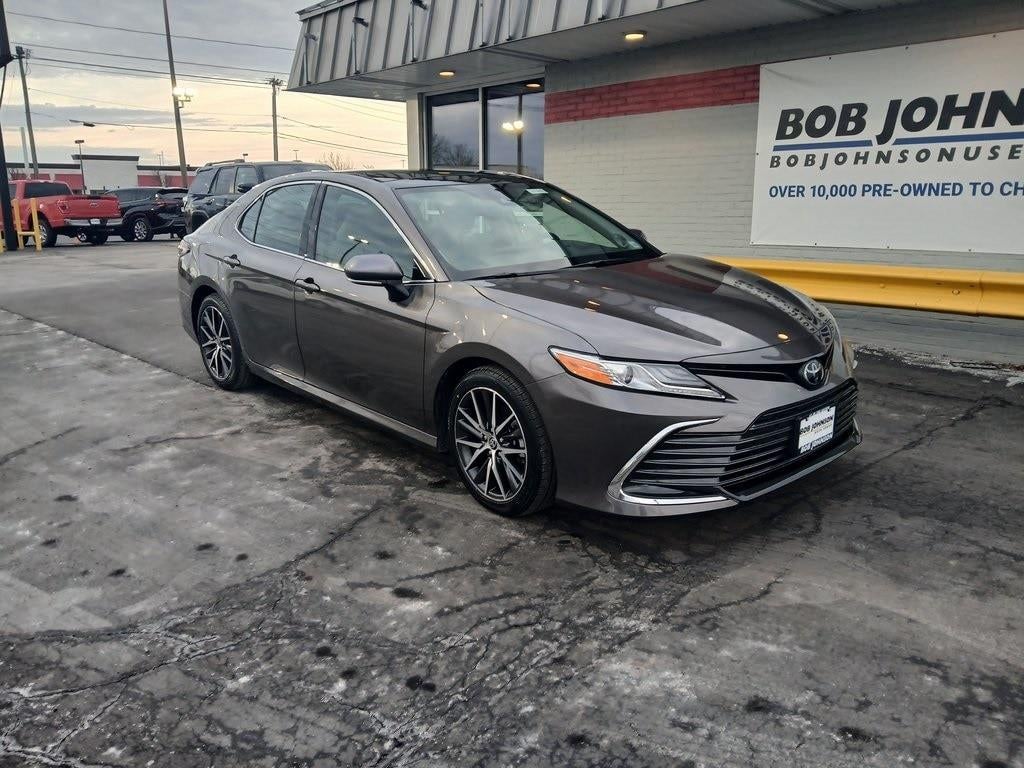 2023 Toyota CAMRY XLE
