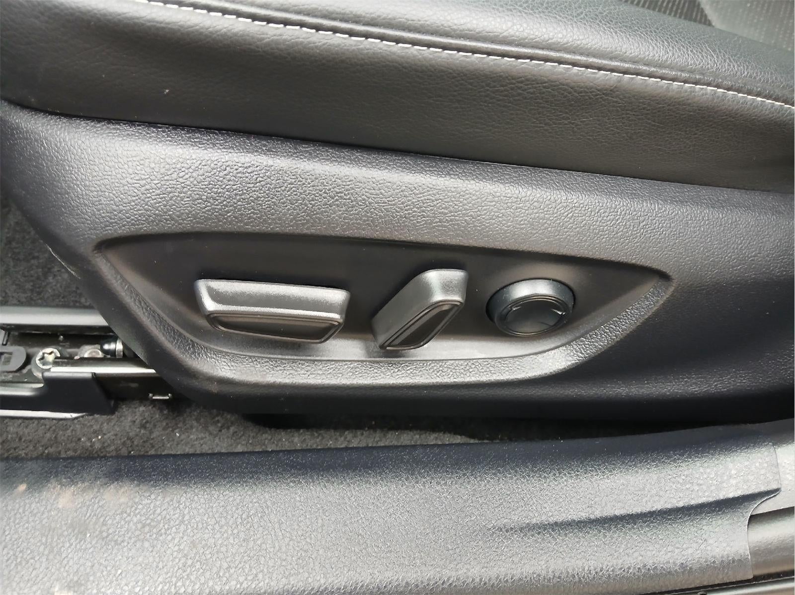 2022 Toyota CAMRY HYBRID Hybrid XSE