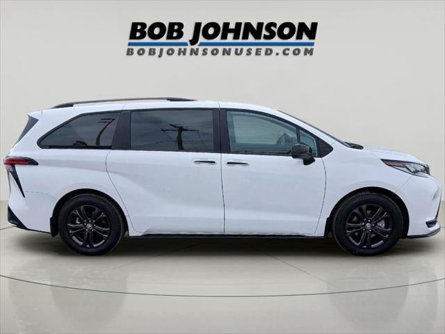 2025 Toyota SIENNA XSE AWD MINIVAN