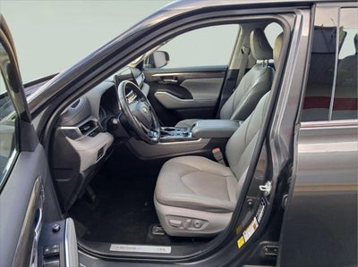 2022 Toyota Highlander Limited