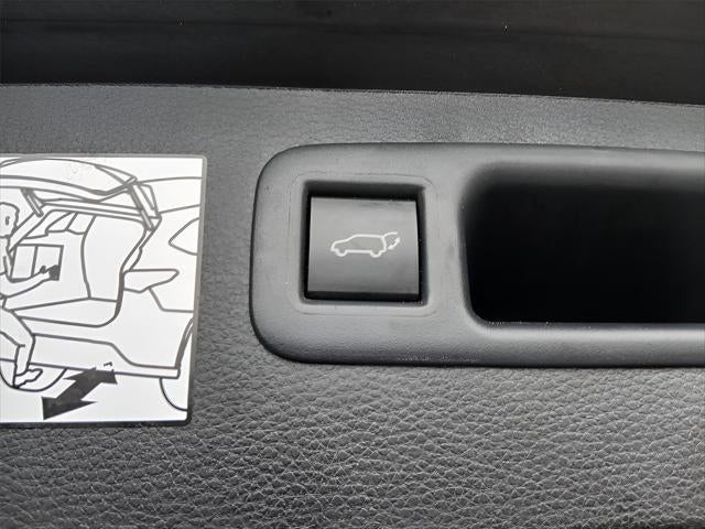 2023 Toyota HIGHLANDER HYBRD Platinum