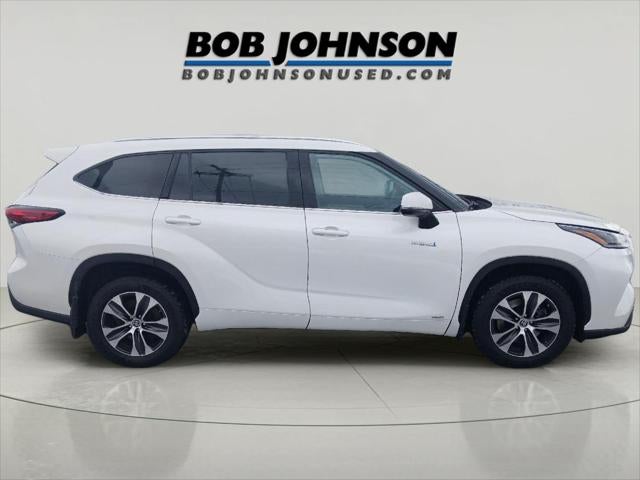2021 Toyota HIGHLANDER HYBRD XLE
