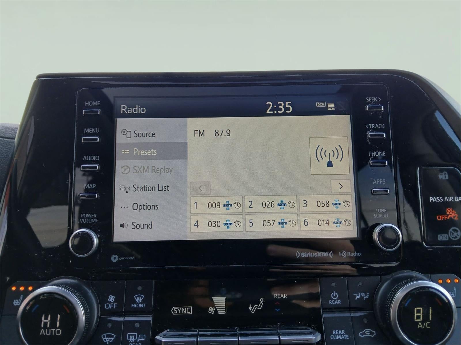 2021 Toyota HIGHLANDER XLE