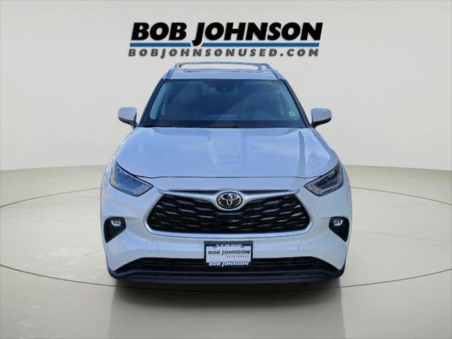 2021 Toyota HIGHLANDER XLE