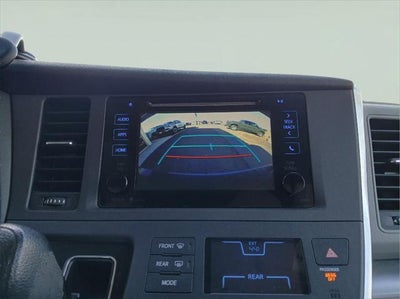 2015 Toyota SIENNA LE 3.5L LE 7-Passenger