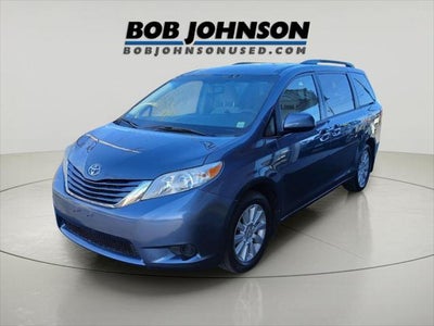 2015 Toyota SIENNA LE 3.5L LE 7-Passenger