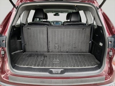 2017 Toyota HIGHLANDER XLE