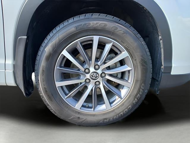 2018 Toyota HIGHLANDER XLE