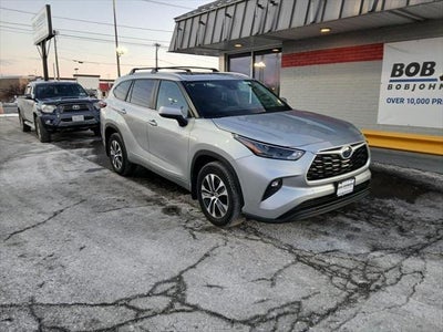 2023 Toyota HIGHLANDER HYBRD XLE