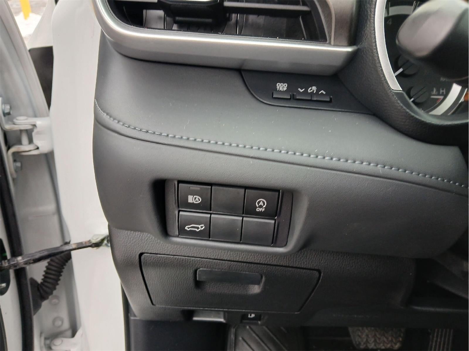 2023 Toyota HIGHLANDER XLE AWD