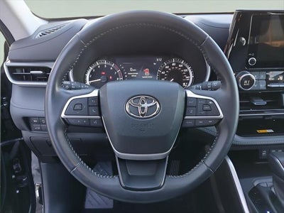 2023 Toyota HIGHLANDER SUV
