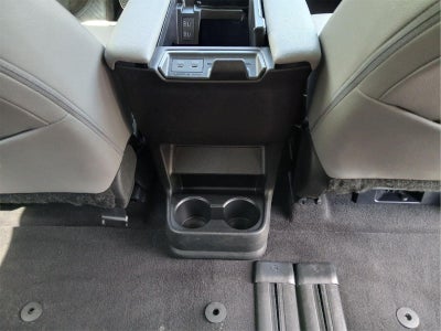 2025 Toyota Sienna XLE FWD 8-PASSENGER