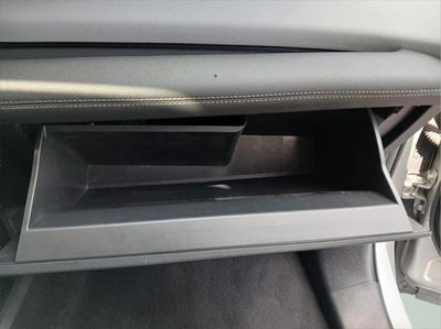 2025 Toyota Sienna XLE FWD 8-PASSENGER