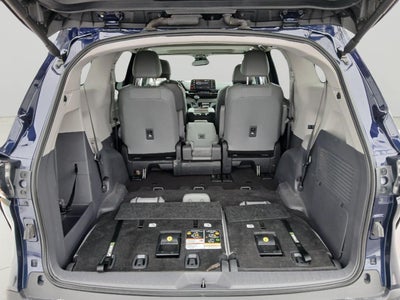 2024 Toyota SIENNA XLE MINIVAN