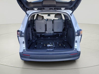 2026 Toyota Sienna XLE 8-Passenger