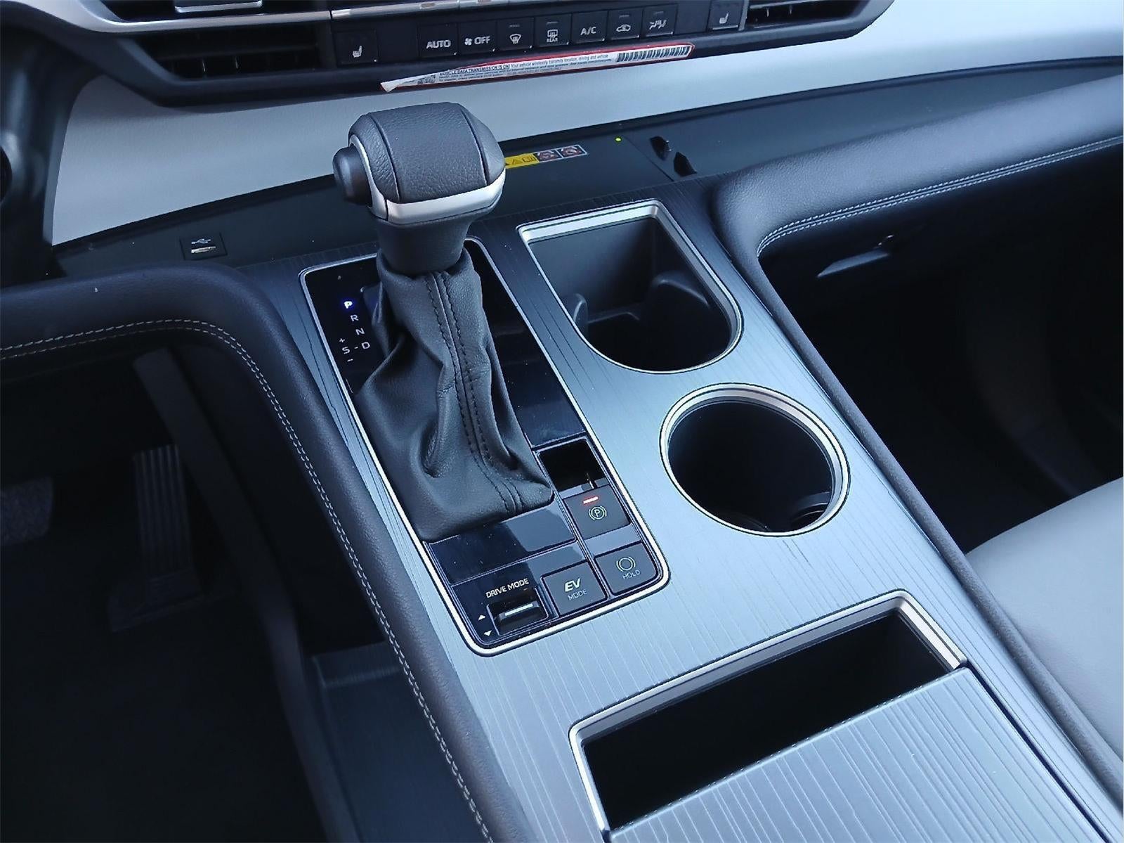 2026 Toyota Sienna XLE 8-Passenger