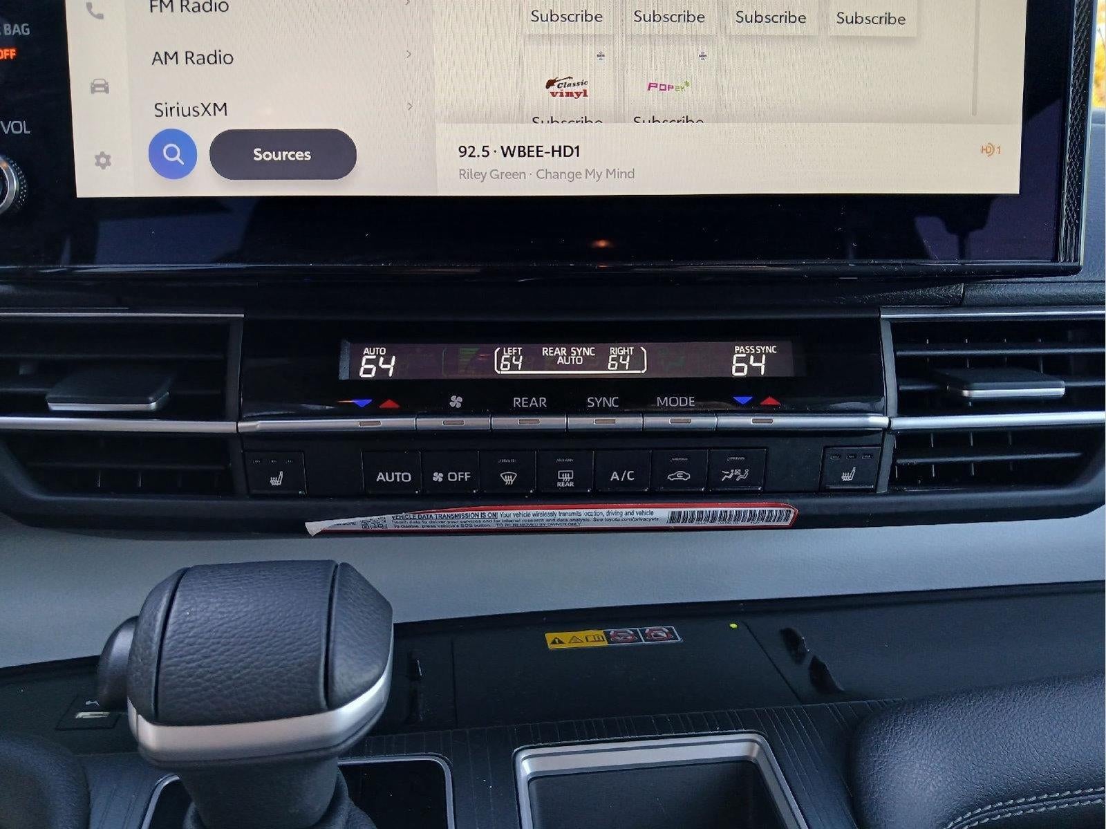 2026 Toyota Sienna XLE 8-Passenger