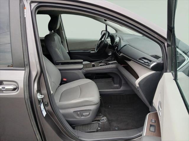 2021 Toyota Sienna XLE 7-Passenger