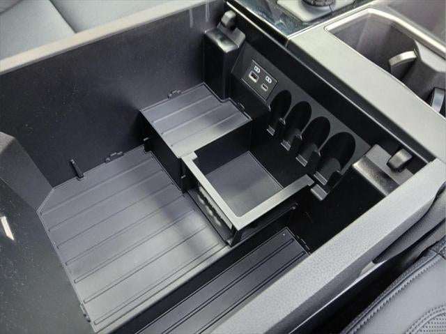 2025 Toyota TUNDRA HV 4X4 Limited HV **FLEX BUY $750/Monthly**