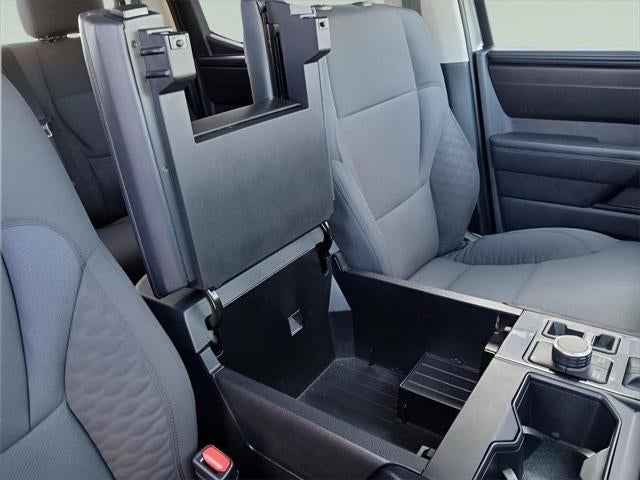 2024 Toyota TUNDRA 4X4 SR5