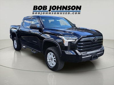 2025 Toyota TUNDRA 4X4 SR5
