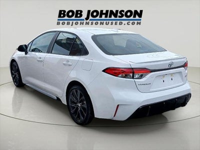 2025 Toyota COROLLA SE