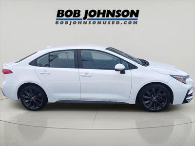 2024 Toyota COROLLA SE