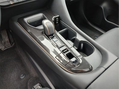 2025 Toyota CROWN PLATINUM AWD