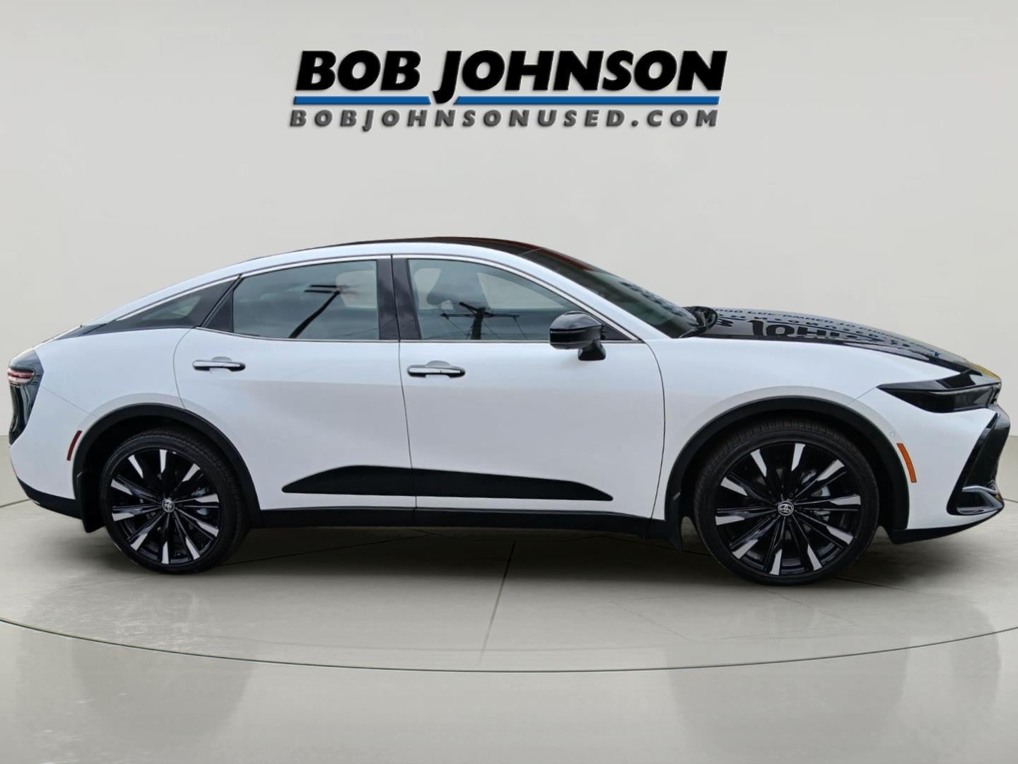 2025 Toyota CROWN PLATINUM AWD