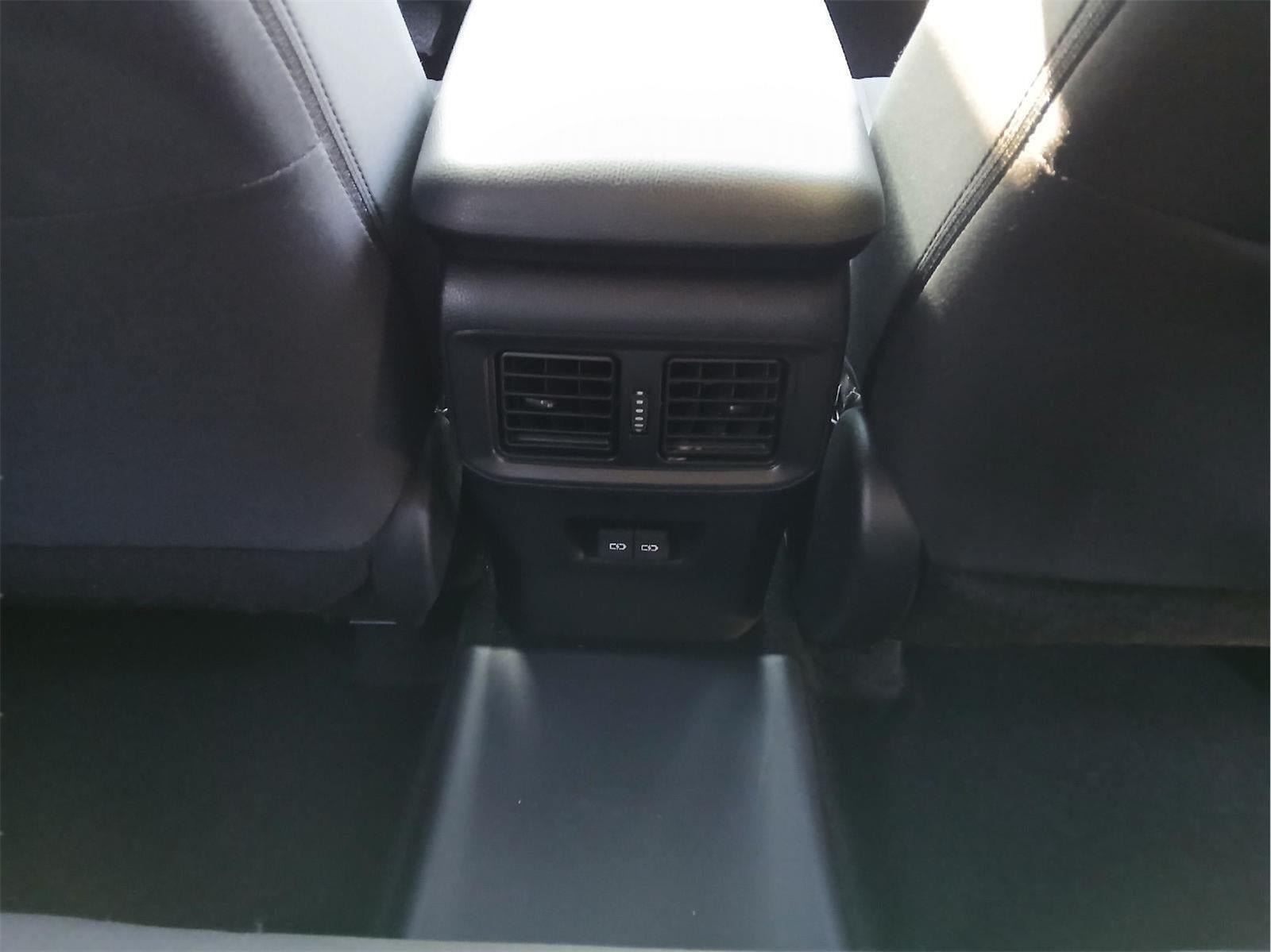 2024 Toyota RAV4 PRIME SE