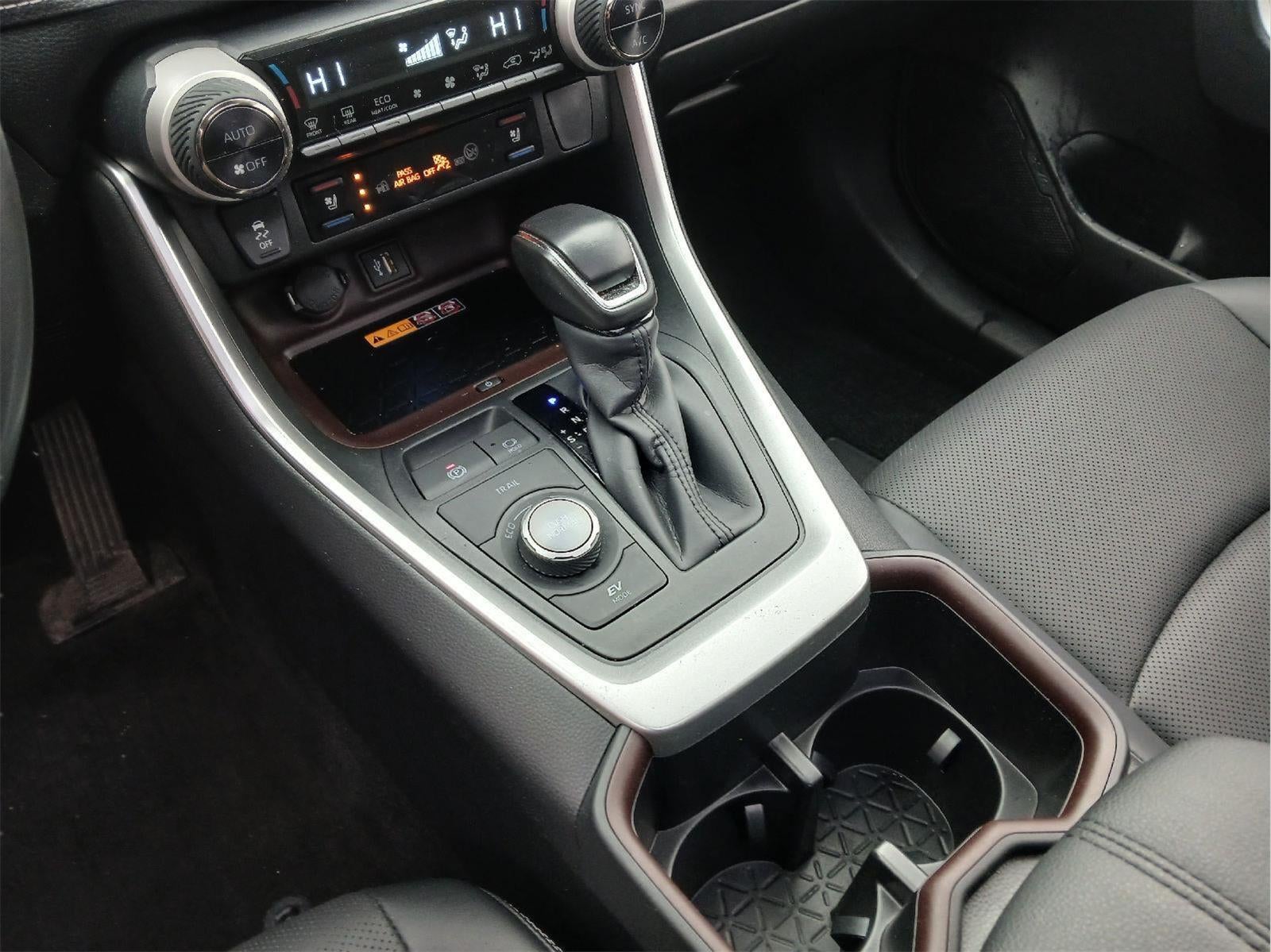 2024 Toyota RAV4 HYBRID Limited