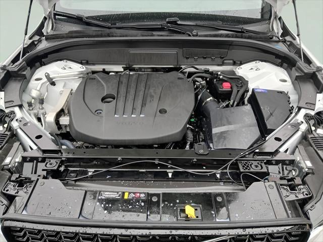 2025 Volvo XC60 Plus