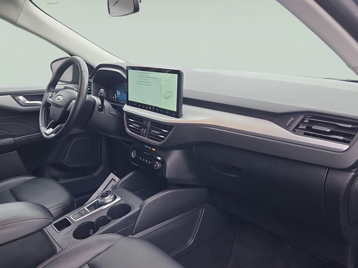 2025 Ford Escape Platinum