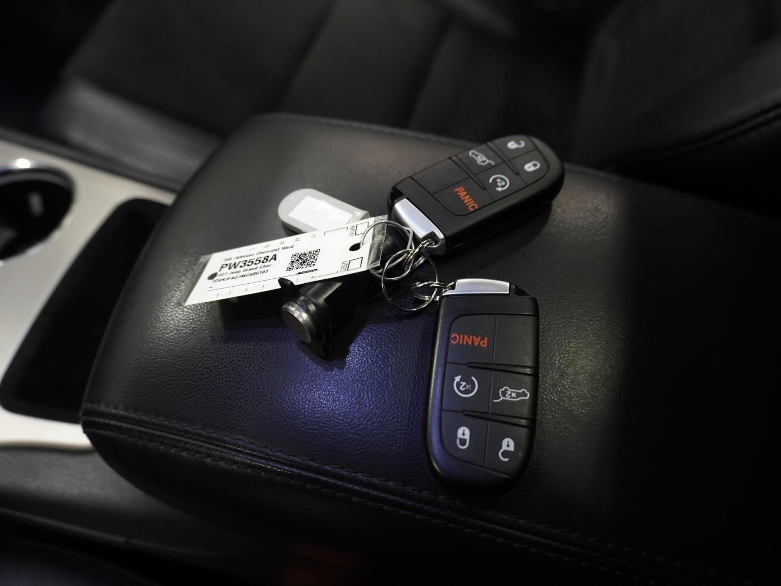 2021 Jeep Grand Cherokee Laredo X 4x4