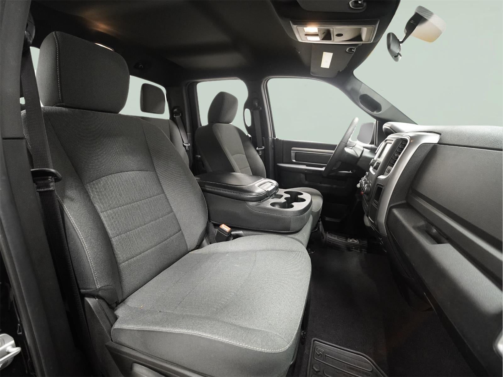 2021 RAM 1500 Classic Warlock Quad Cab 4x4 6'4" Box