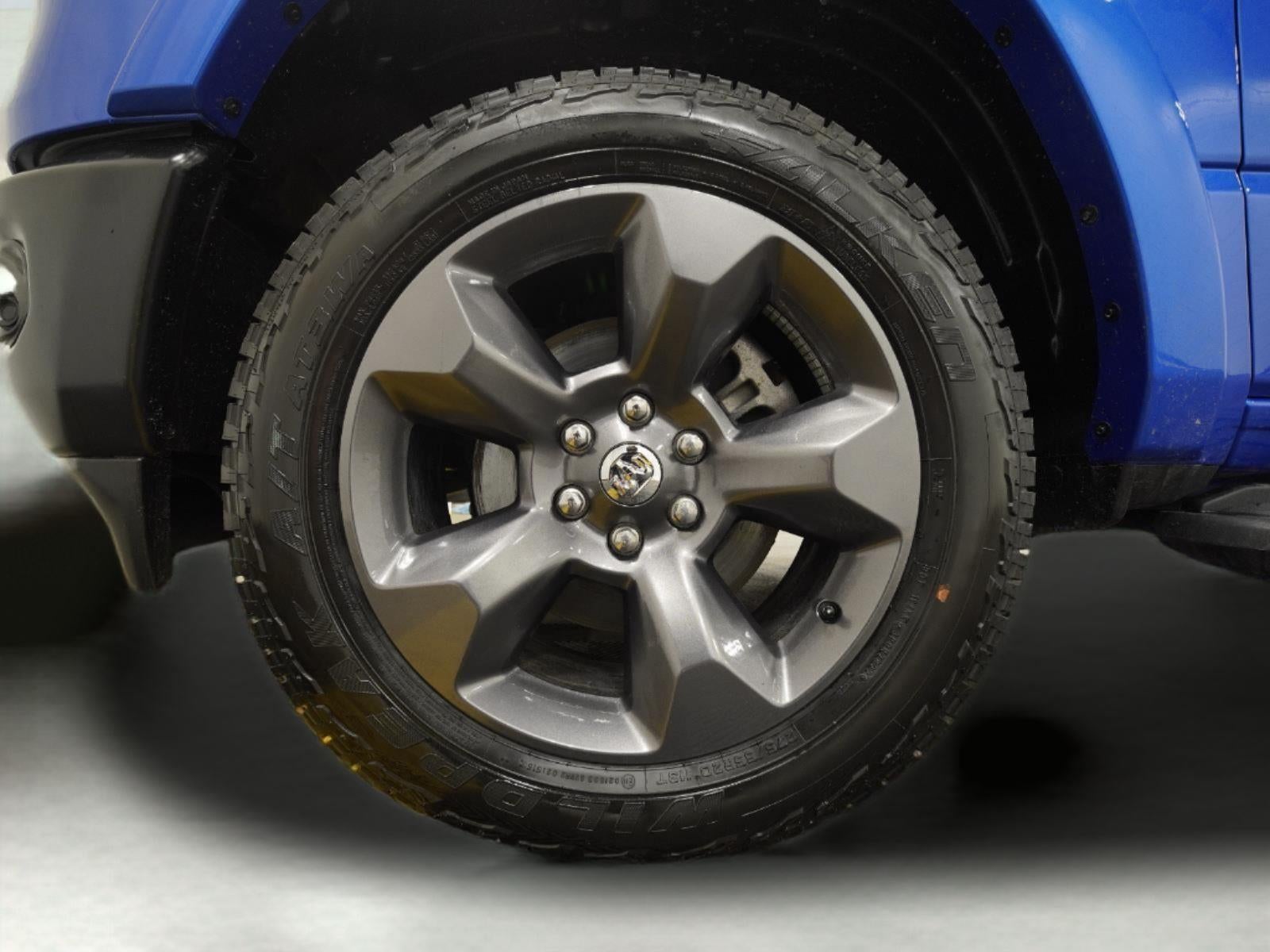 2023 RAM 1500 Big Horn Crew Cab 4x4 5'7" Box