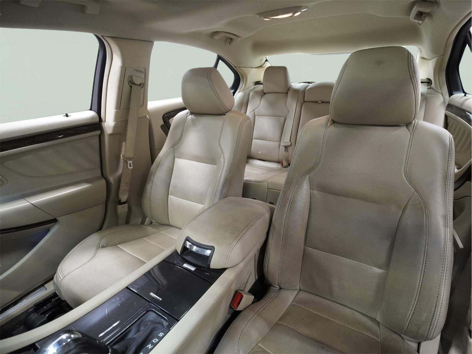 2018 Ford Taurus Limited