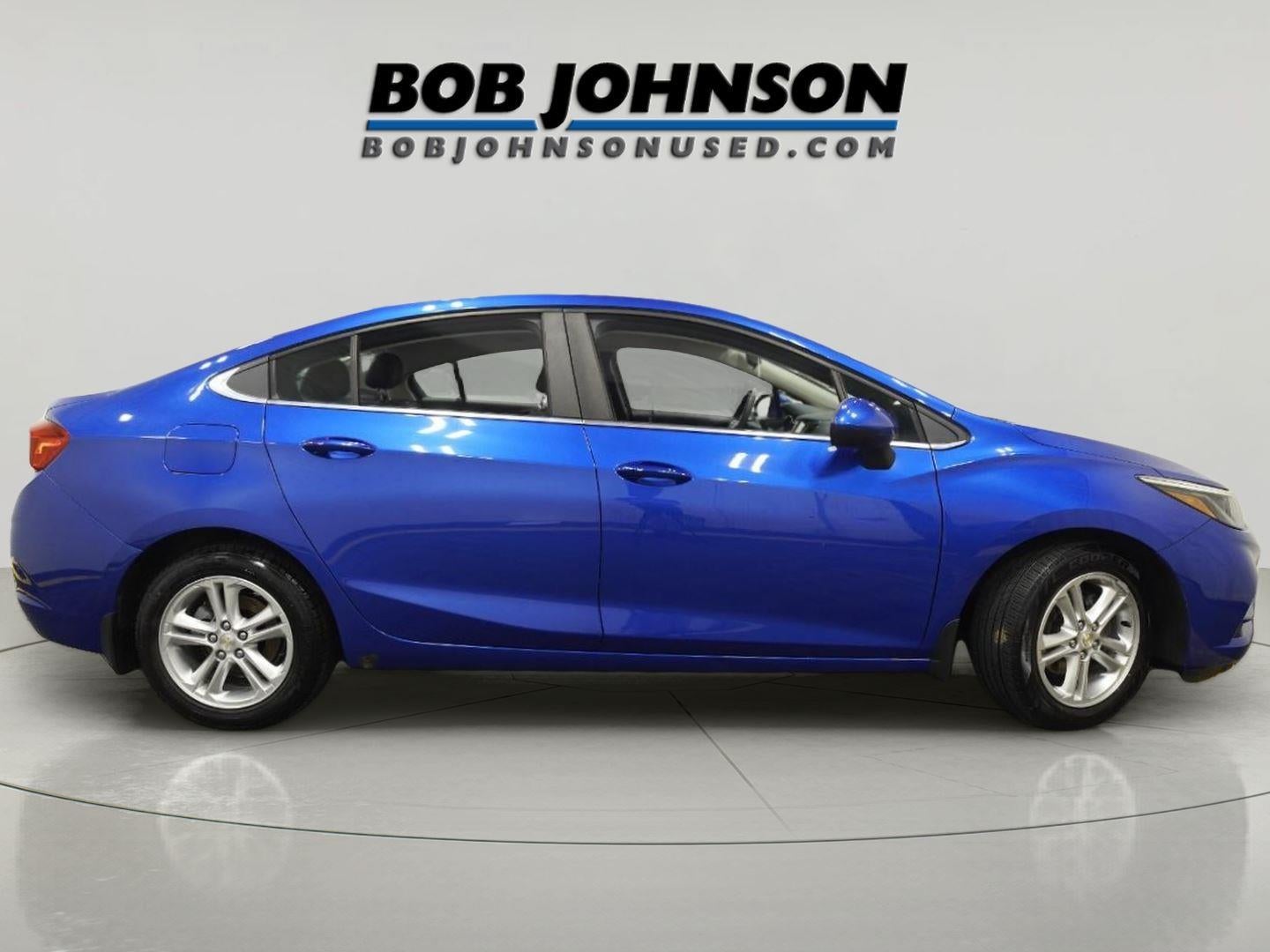 Used 2017 Chevrolet Cruze LT with VIN 1G1BE5SM6H7126012 for sale in Spencerport, NY