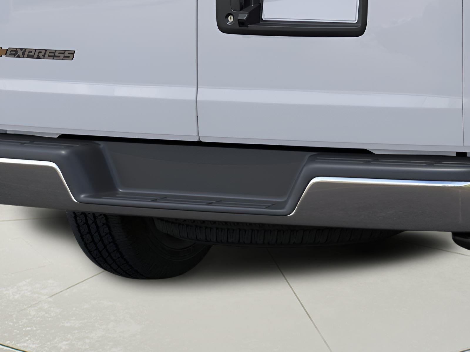 2026 Chevrolet Express Passenger 1LT
