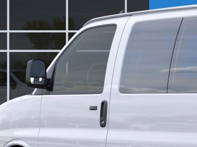 2026 Chevrolet Express Passenger 1LT