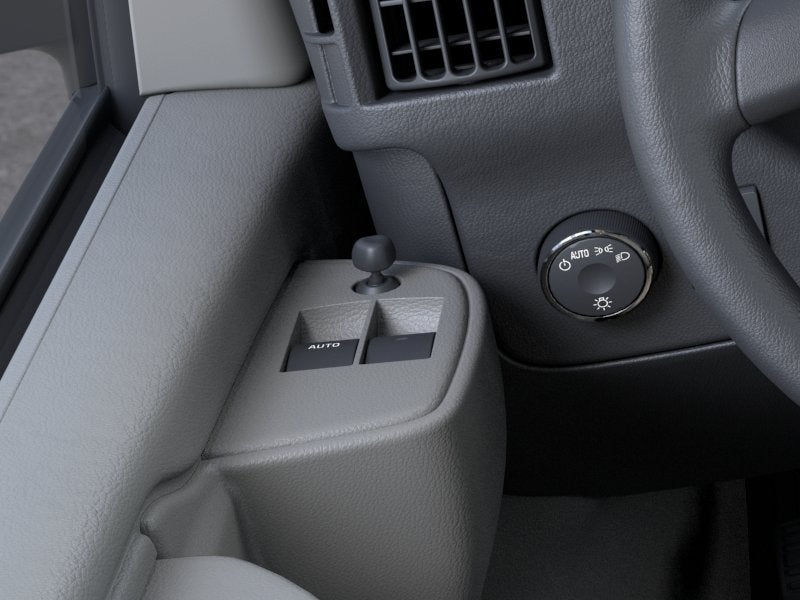 2026 Chevrolet Express Passenger 1LT