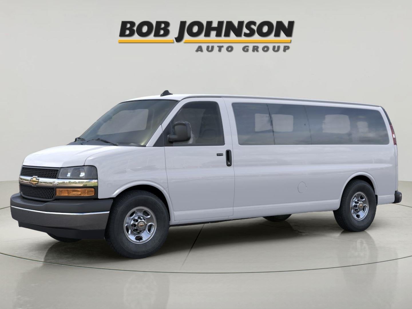 2026 Chevrolet Express Passenger 1LT