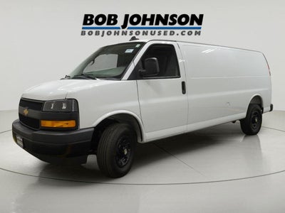 2025 Chevrolet Express Cargo WT