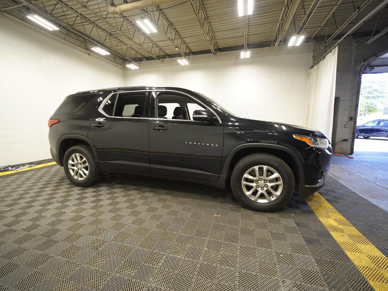 2019 Chevrolet Traverse AWD 1LT's photo