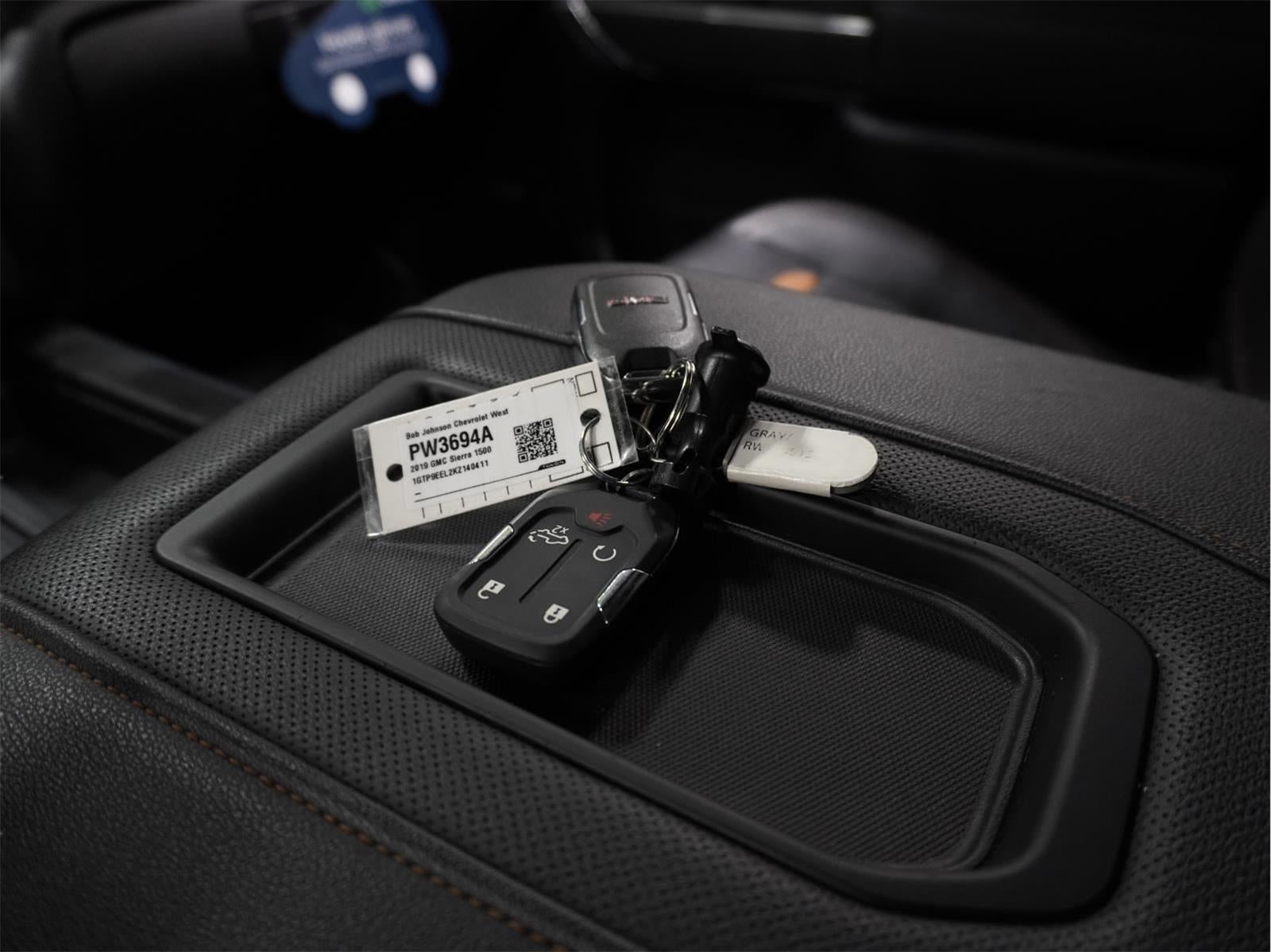 2019 GMC Sierra 1500 AT4