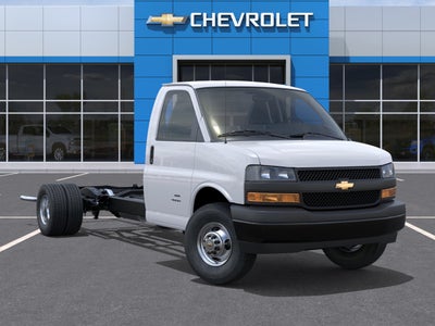 2026 Chevrolet Express Cutaway 4500 4500 Van 177"