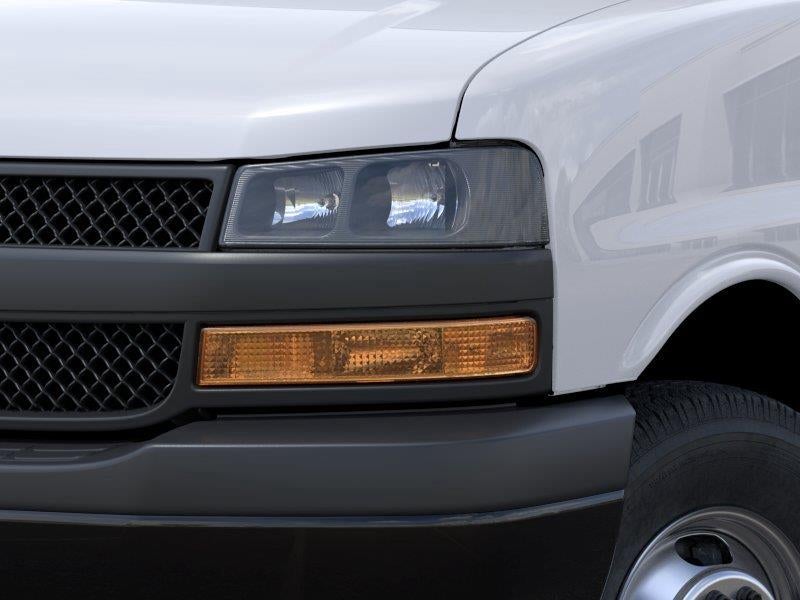 2026 Chevrolet Express Cutaway 4500 2WT