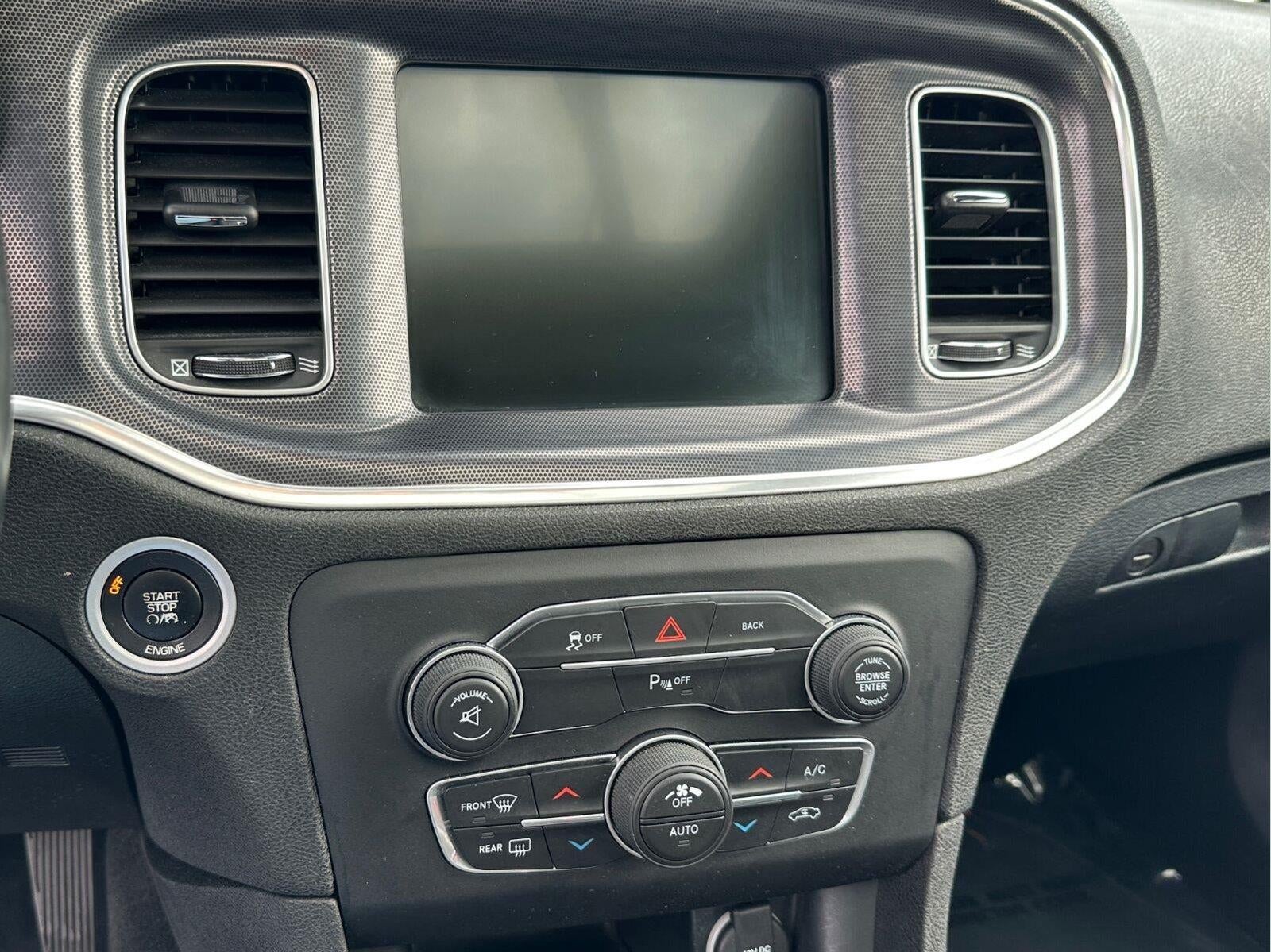 2015 Dodge Charger SXT